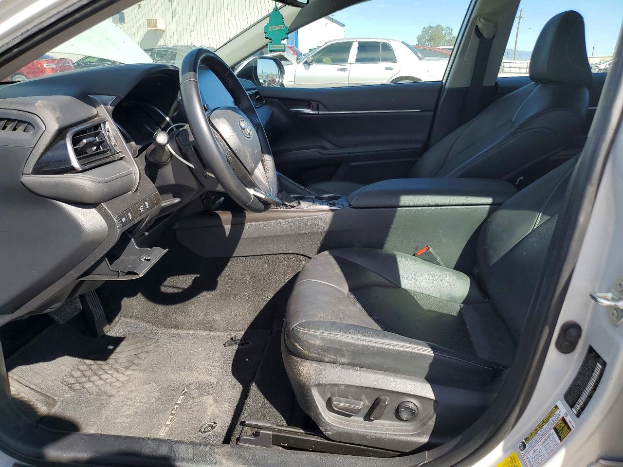 2022 TOYOTA CAMRY XSE photo 7