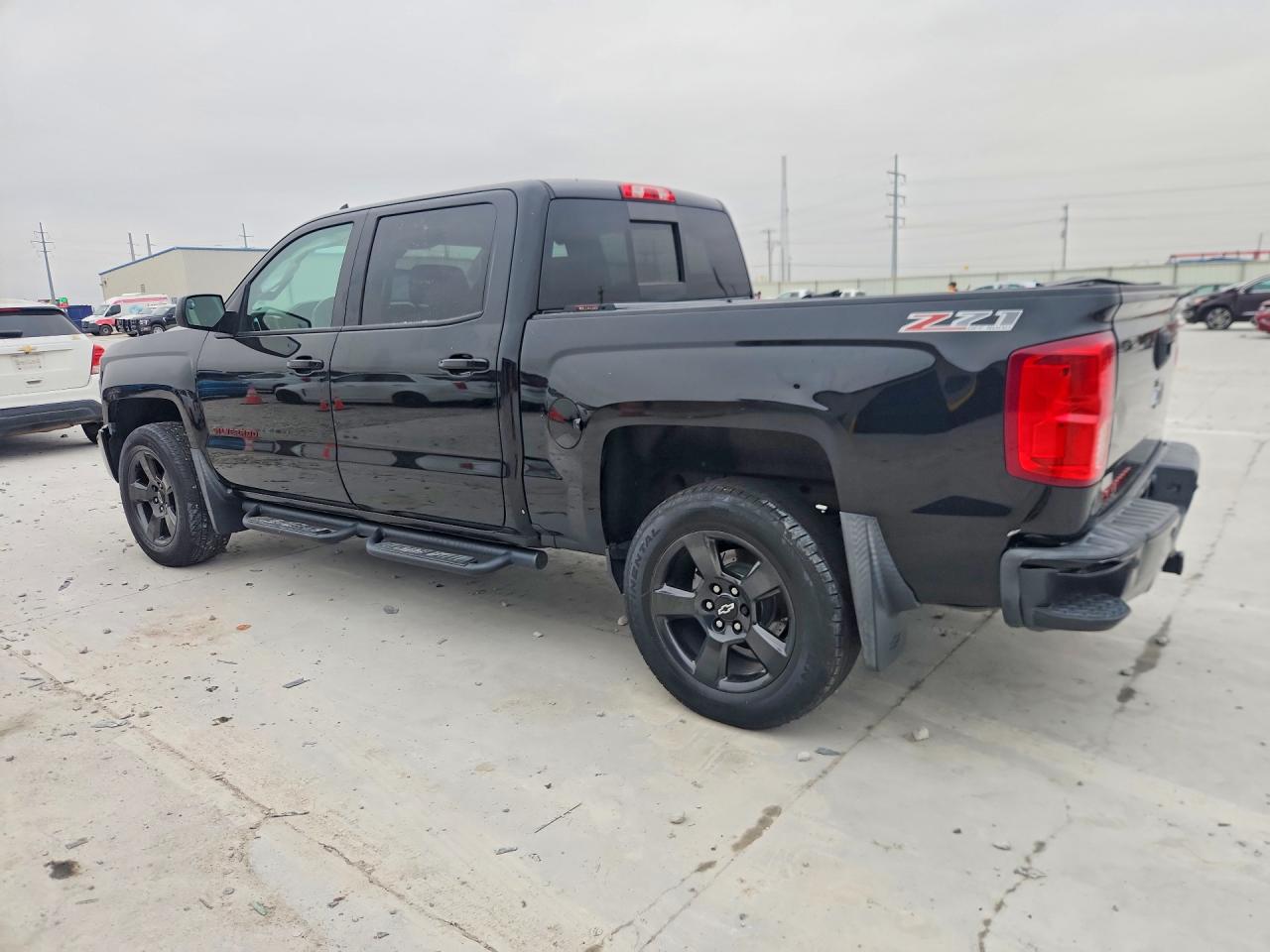 2017 CHEVROLET SILVERADO K1500 LTZ photo 3