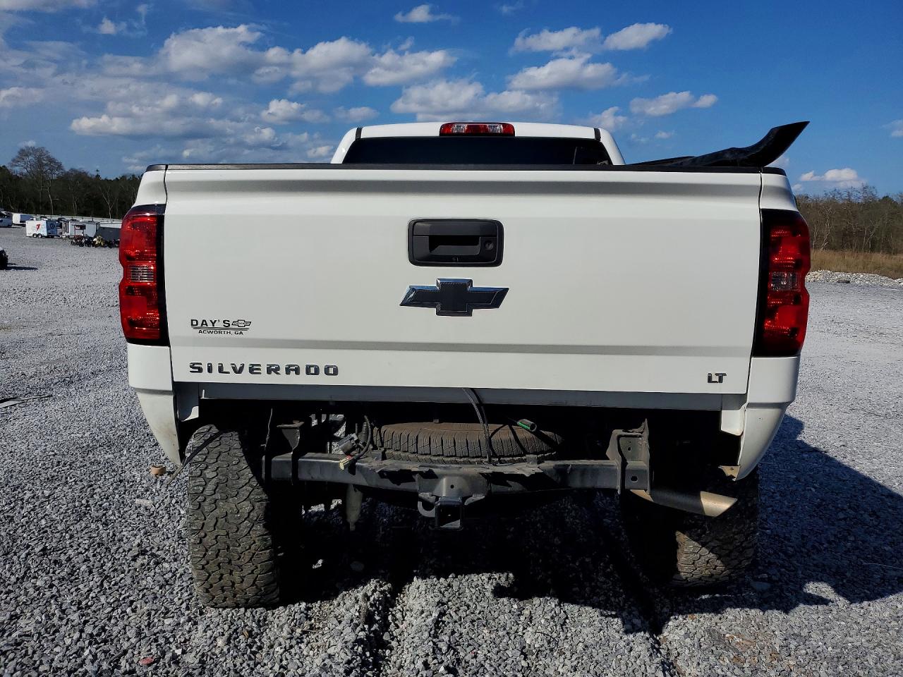 2017 CHEVROLET SILVERADO K1500 LT photo 16