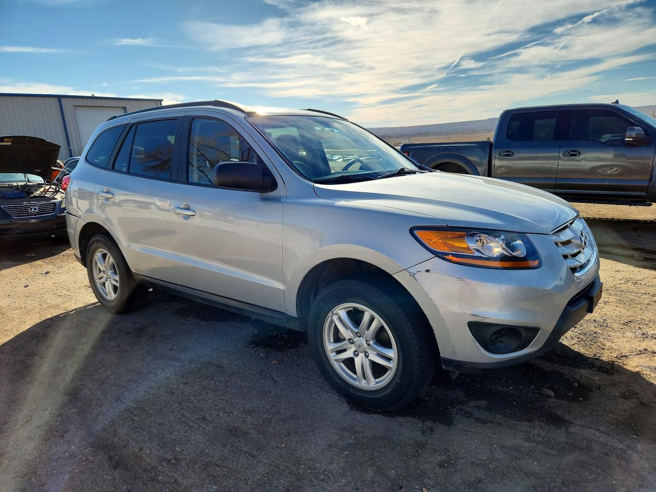 2010 HYUNDAI SANTA FE GLS photo 4