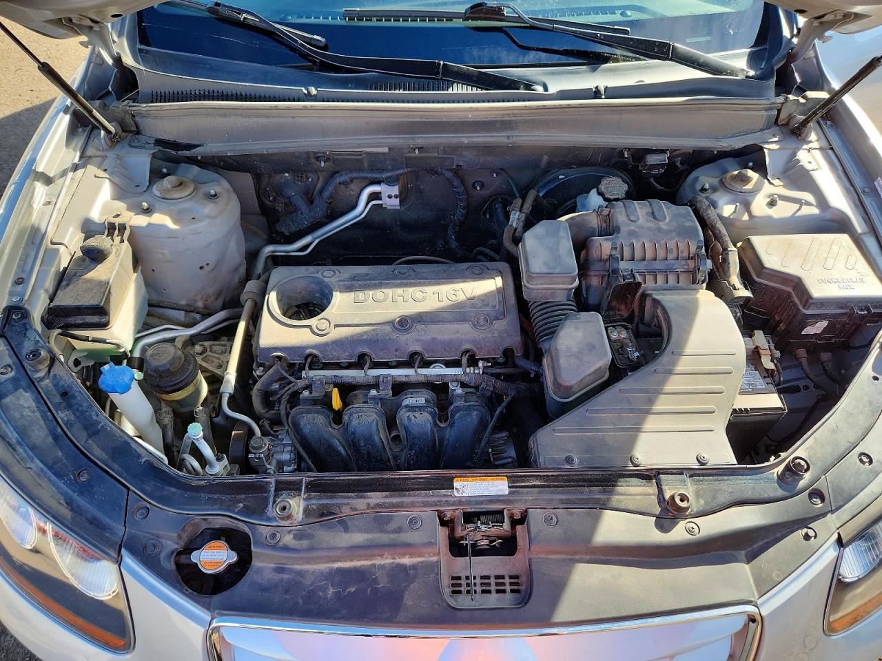 2010 HYUNDAI SANTA FE GLS photo 11