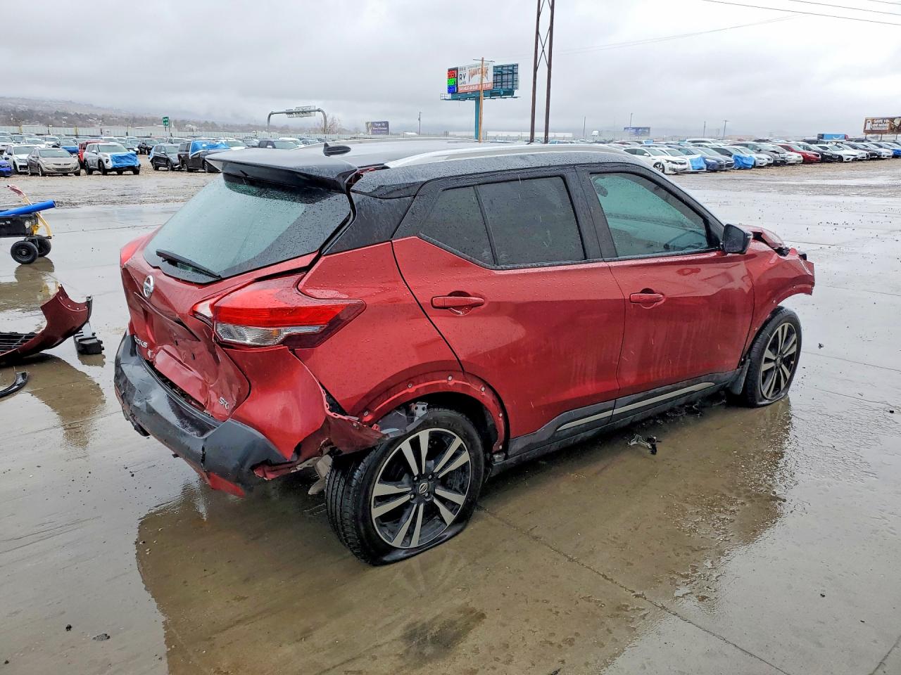 2018 NISSAN KICKS SR photo 5