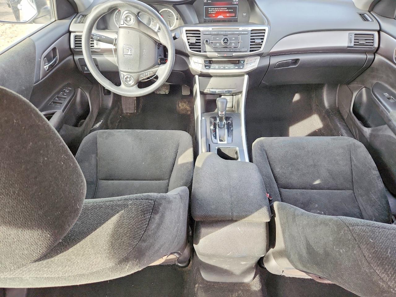 2013 HONDA ACCORD LX photo 15