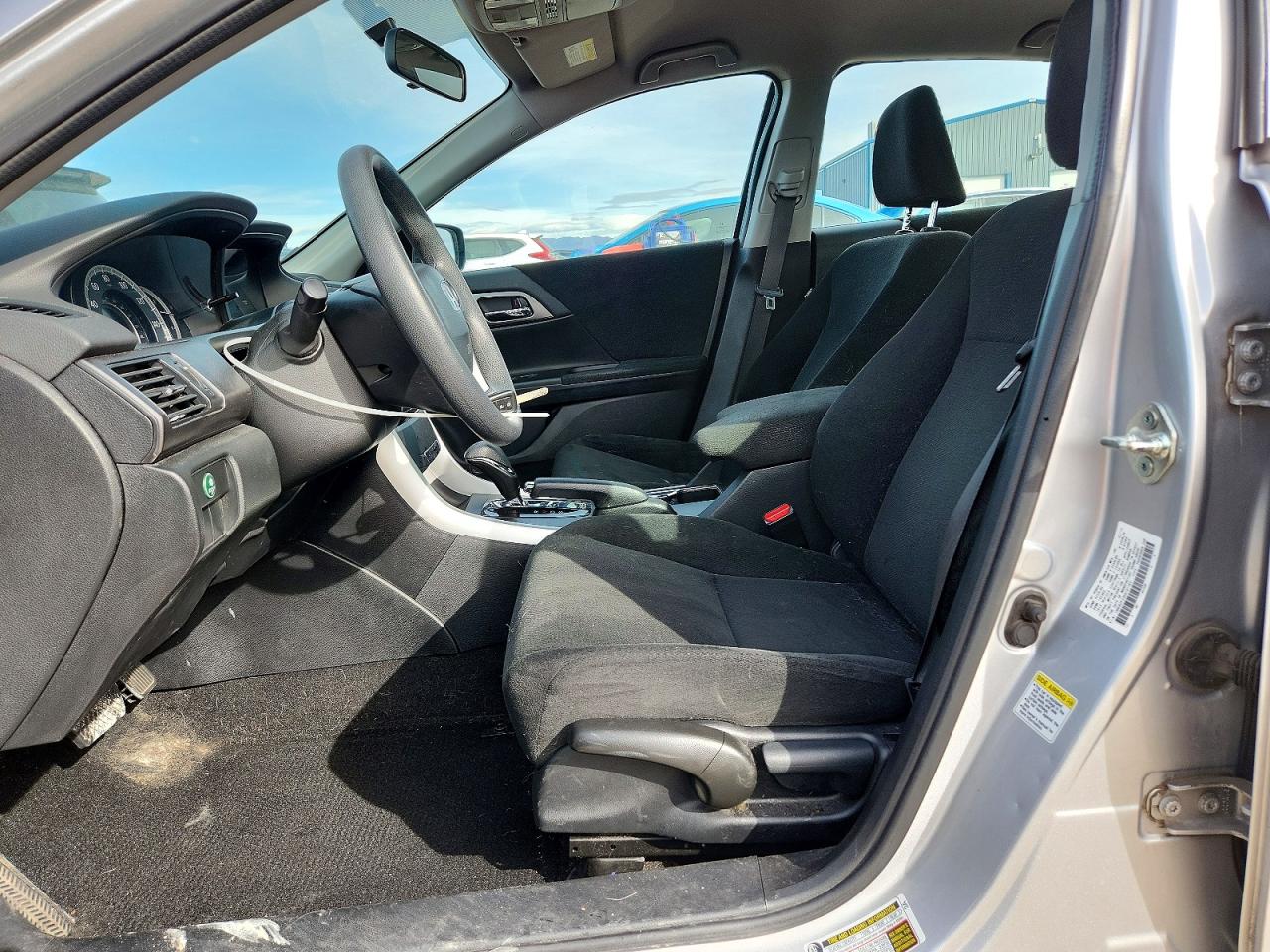 2013 HONDA ACCORD LX photo 13