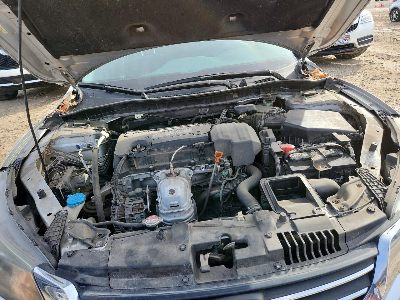 2013 HONDA ACCORD LX photo 21