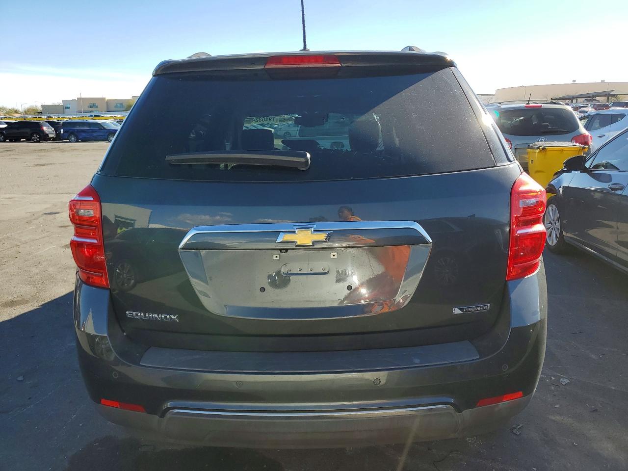 2017 CHEVROLET EQUINOX PREMIER photo 11