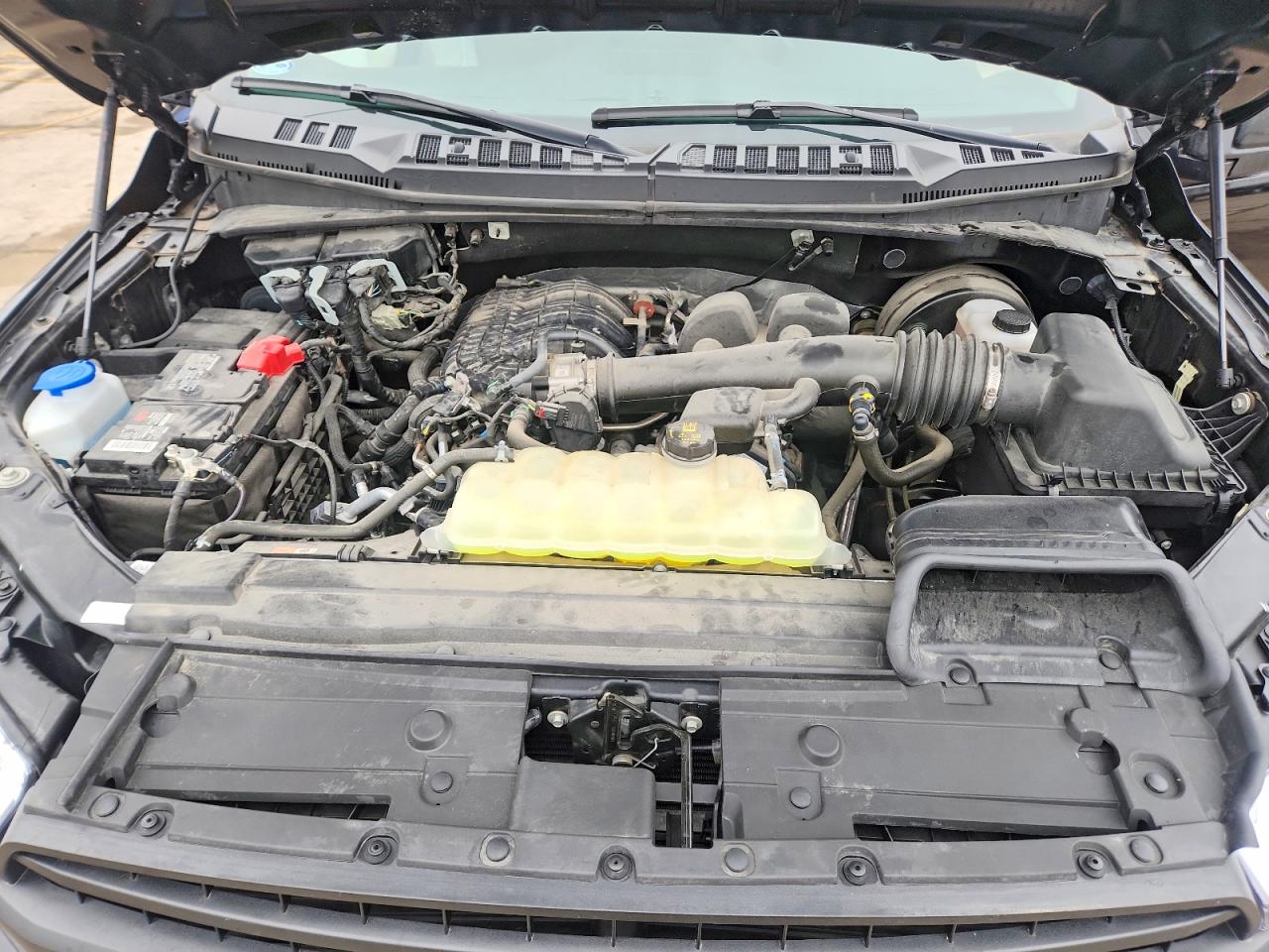 2019 FORD F150 photo 21