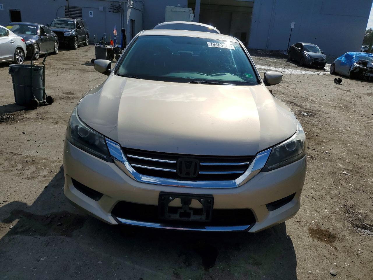 2015 HONDA ACCORD LX photo 13