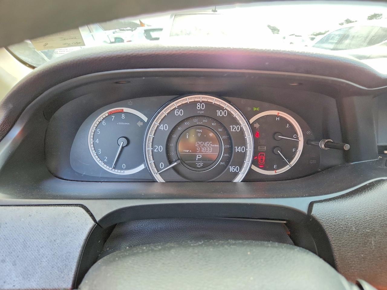 2015 HONDA ACCORD LX photo 25