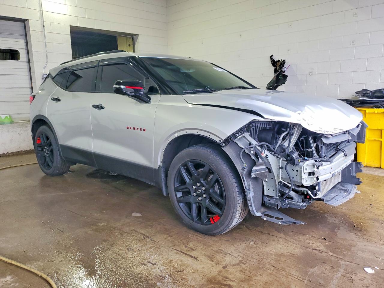 2020 CHEVROLET BLAZER 2LT photo 4