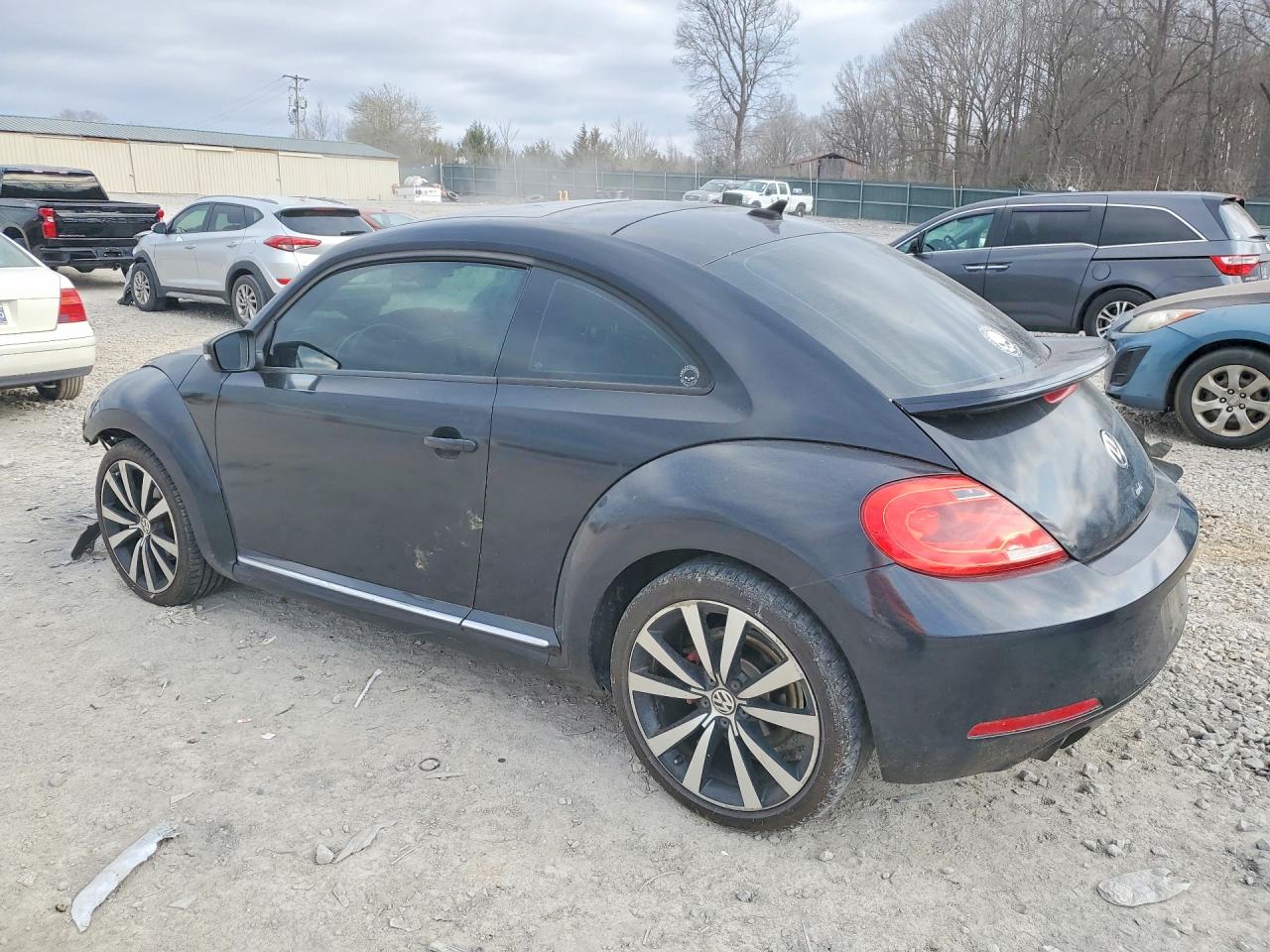 2013 VOLKSWAGEN BEETLE TURBO photo 3