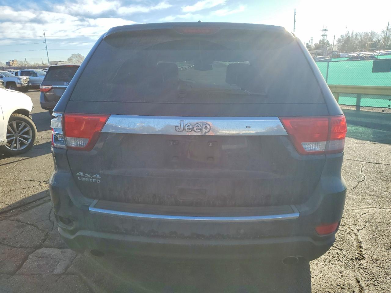 2011 JEEP GRAND CHEROKEE LIMITED photo 11