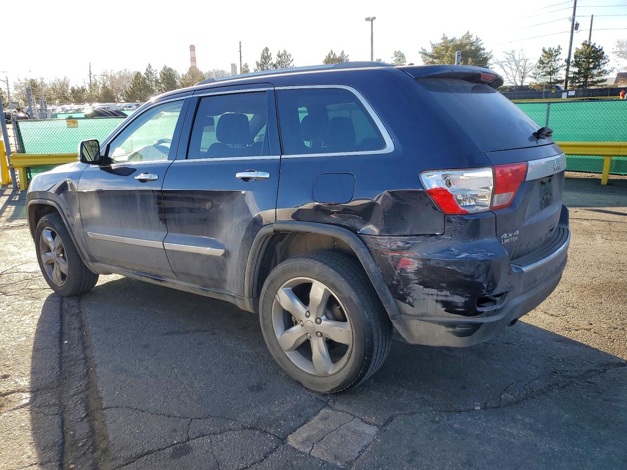 2011 JEEP GRAND CHEROKEE LIMITED photo 3