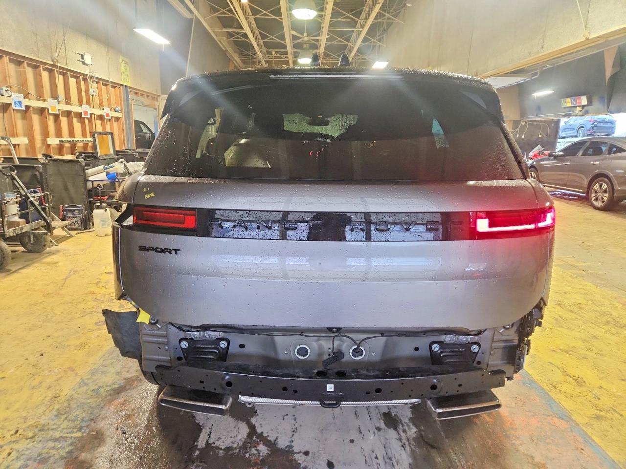 2025 LAND ROVER RANGE ROVER SPORT DYNAMIC SE photo 10