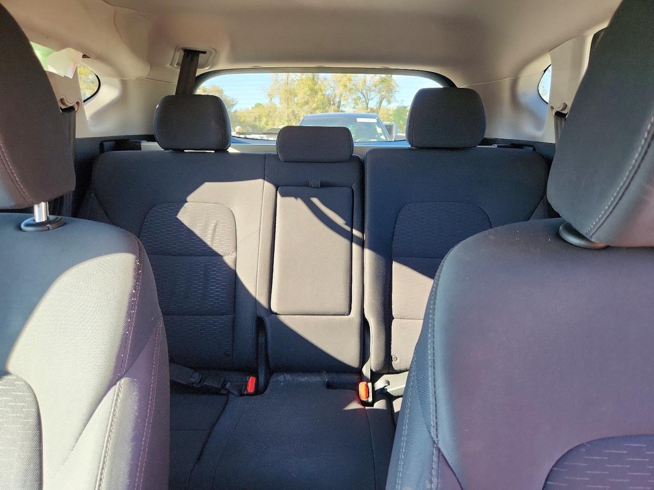 2020 HYUNDAI TUCSON VALUE photo 19