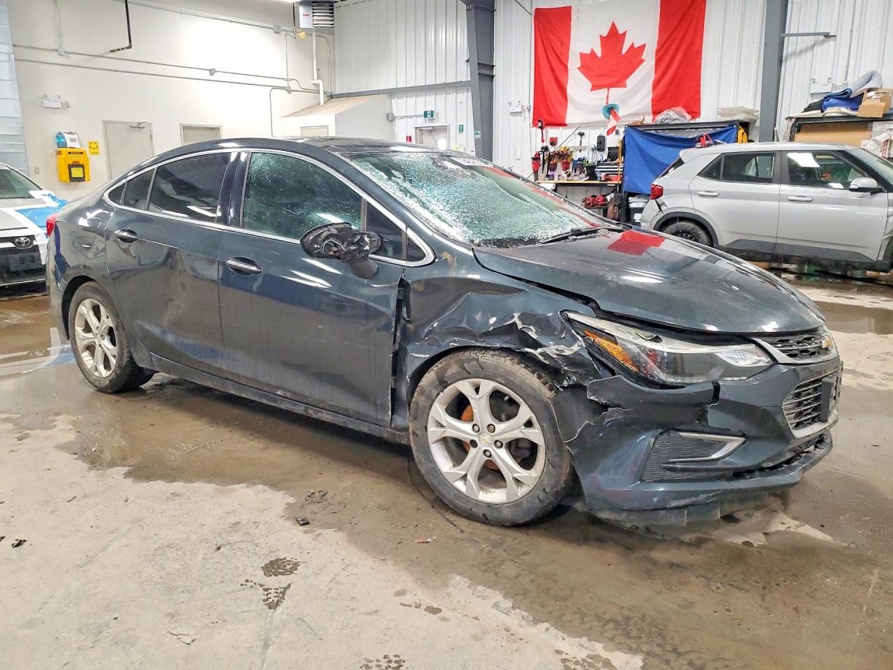 2017 CHEVROLET CRUZE PREMIER photo 4