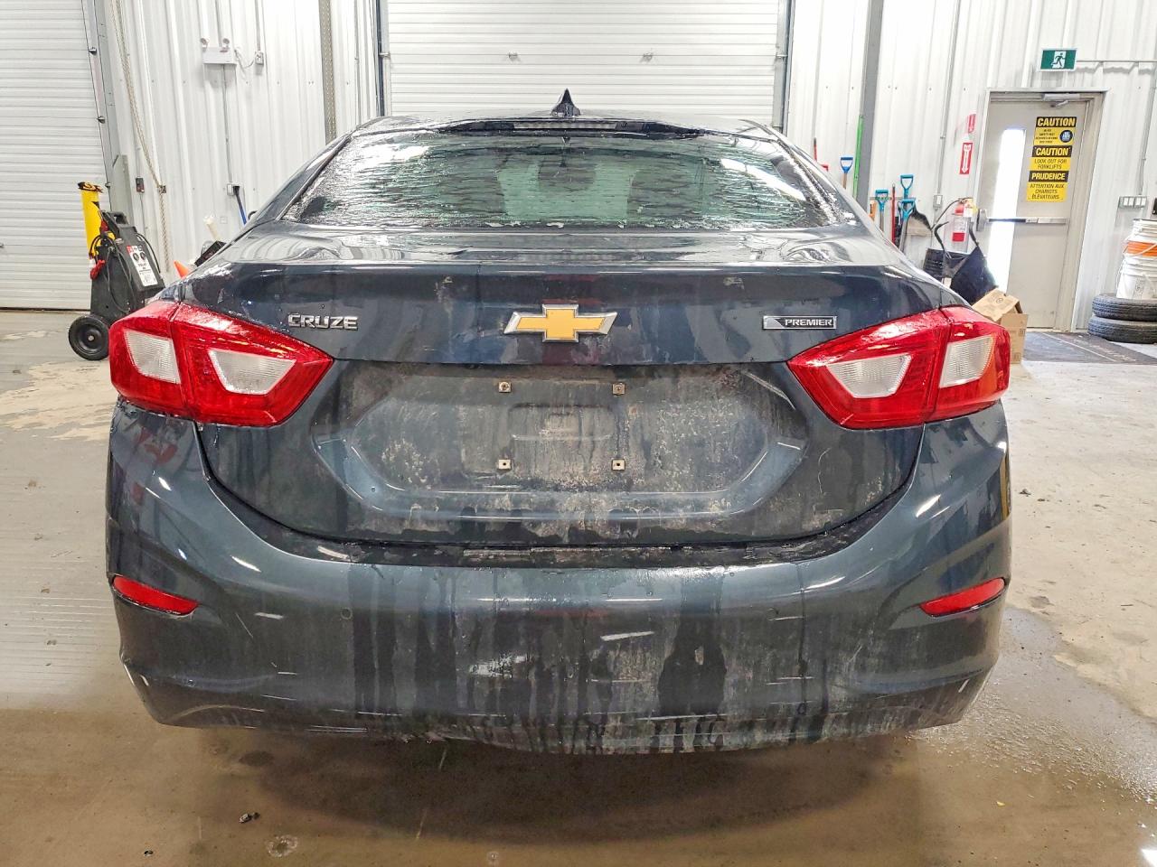 2017 CHEVROLET CRUZE PREMIER photo 6