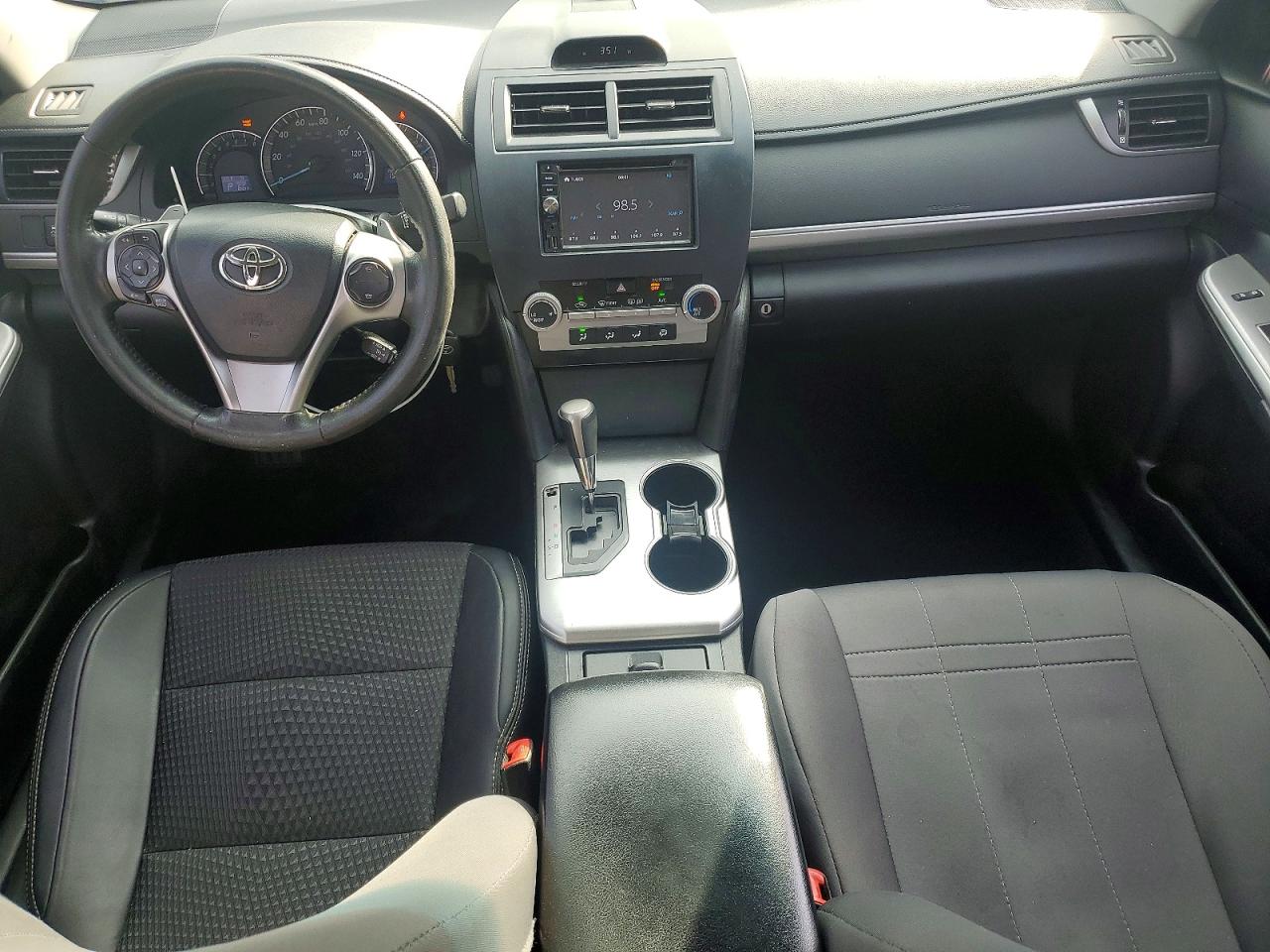 2013 TOYOTA CAMRY photo 22