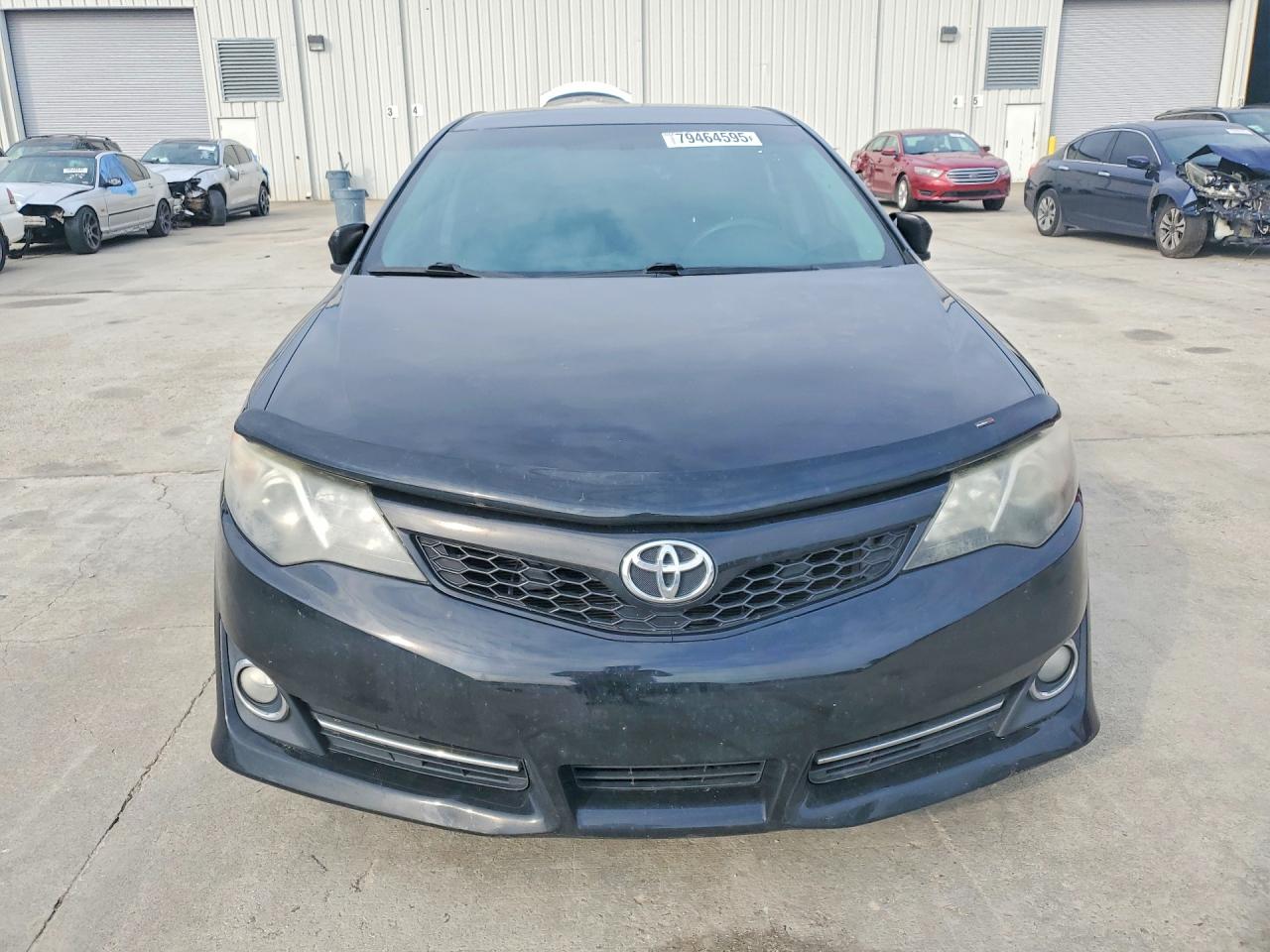 2013 TOYOTA CAMRY photo 13