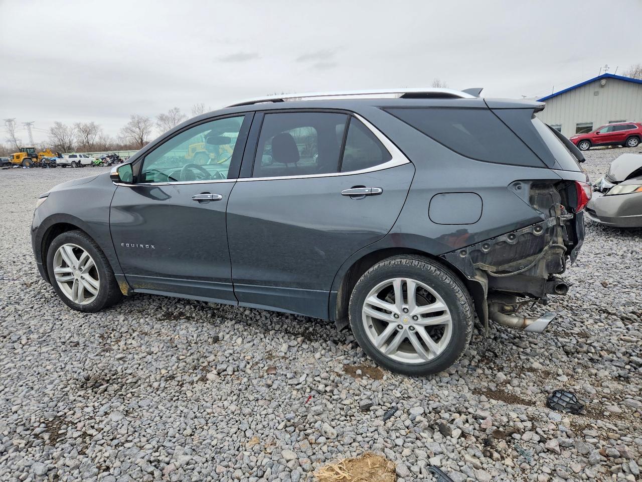 2019 CHEVROLET EQUINOX PREMIER photo 3