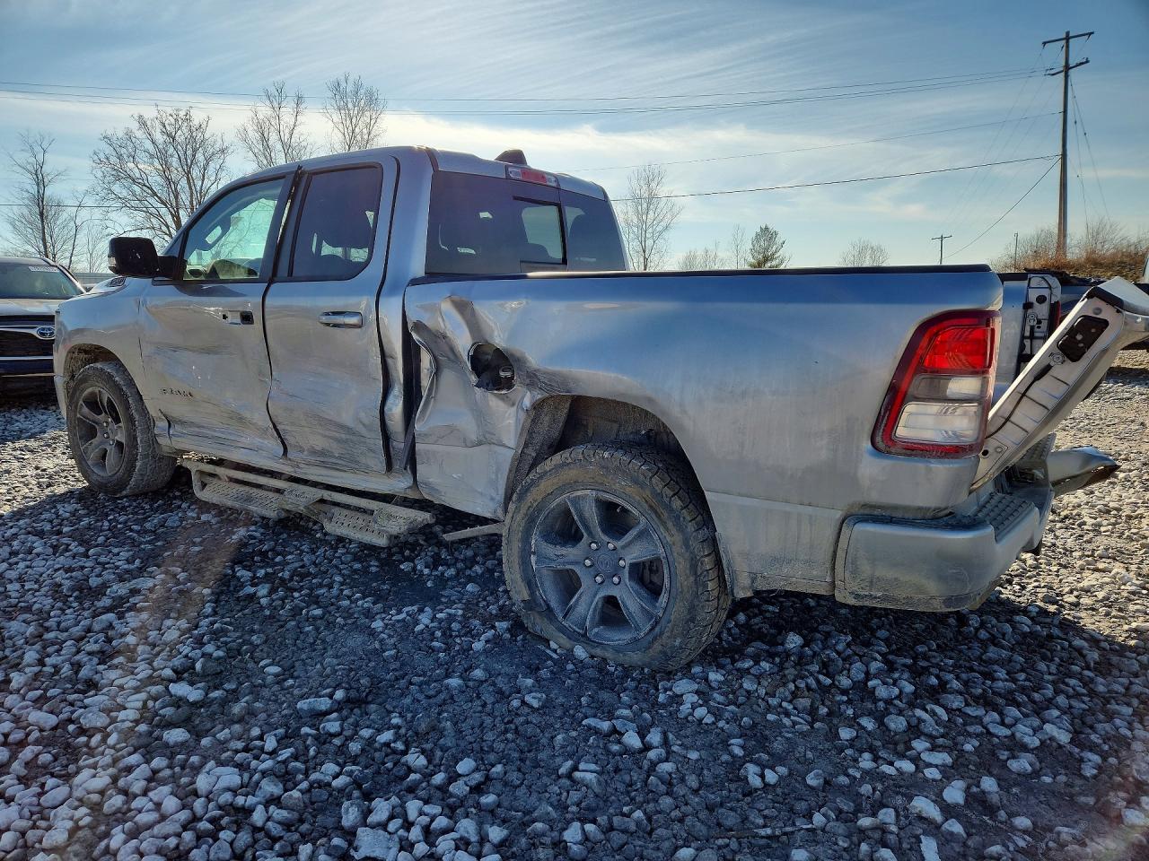 2021 RAM 1500 BIG HORN photo 3