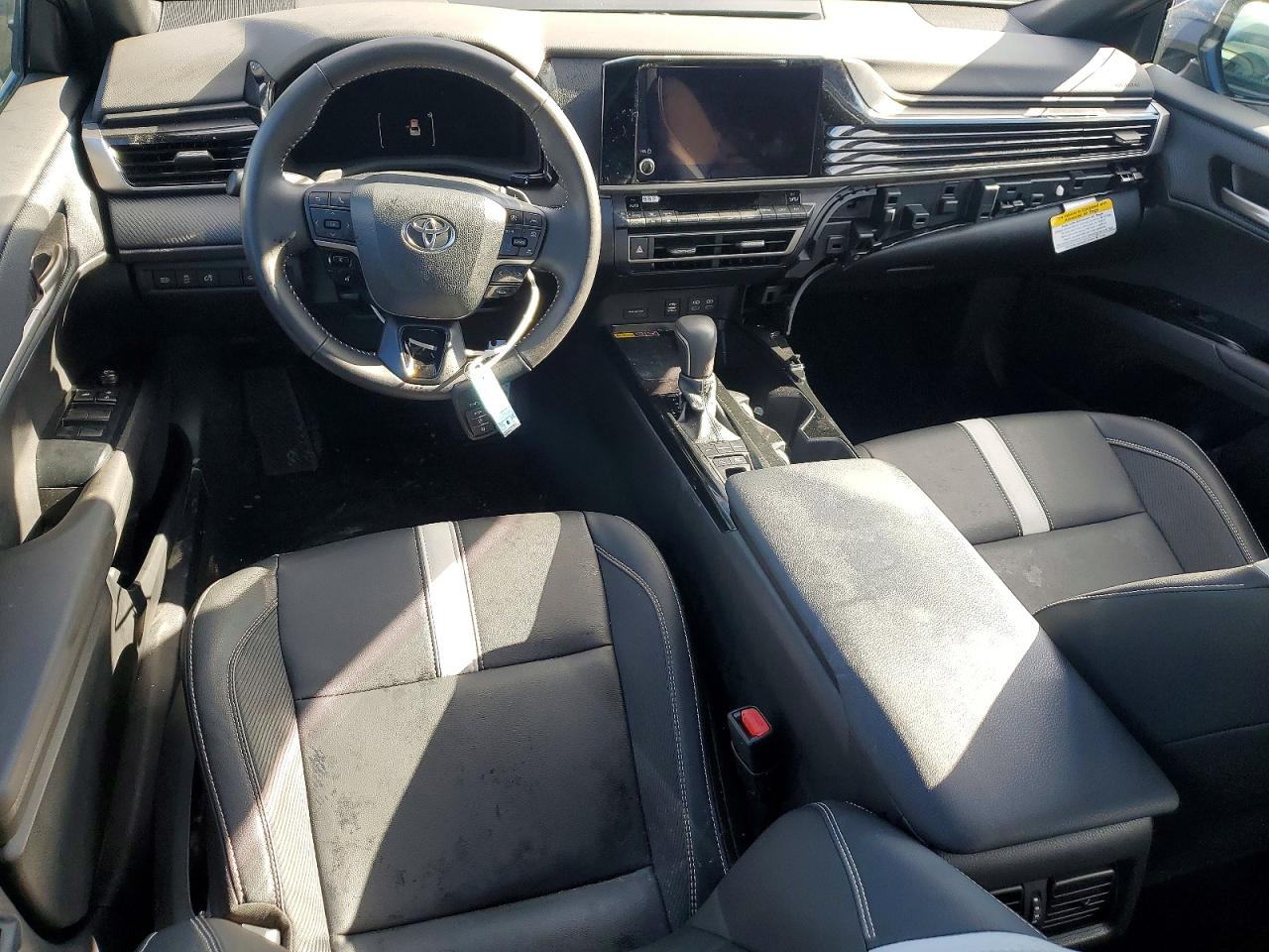 2025 TOYOTA CAMRY SE photo 15
