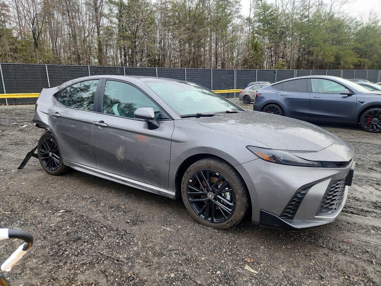 2025 TOYOTA CAMRY SE photo 7