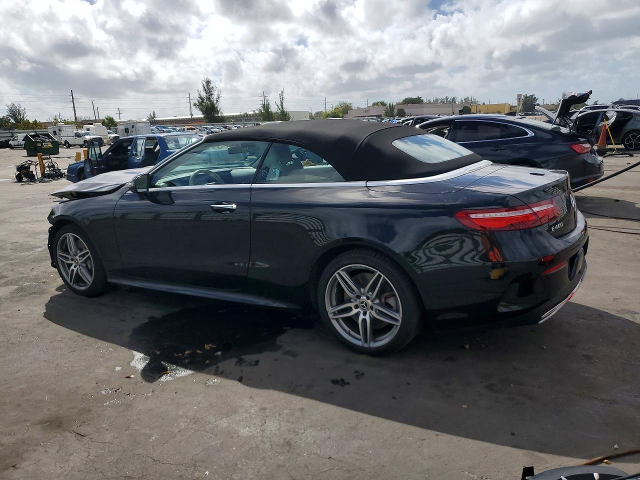 2018 MERCEDES-BENZ E 400 photo 2