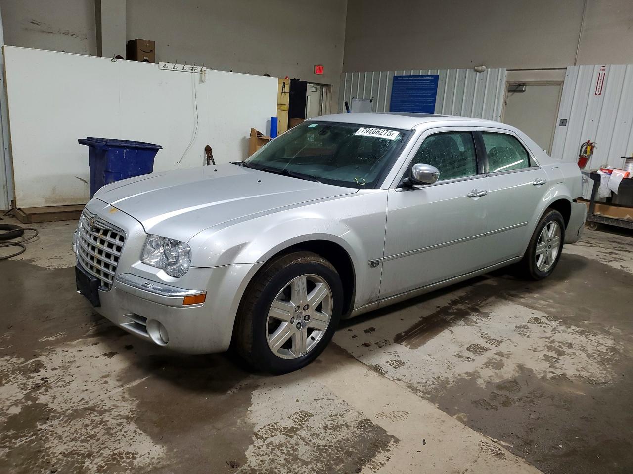 2005 CHRYSLER 300C