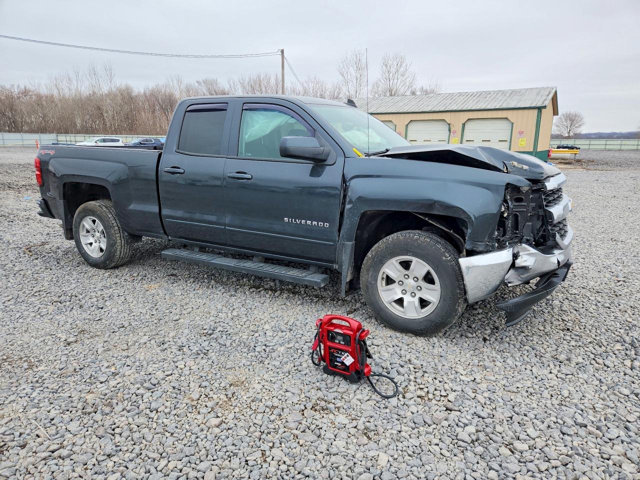 2017 CHEVROLET SILVERADO K1500 LT photo 7