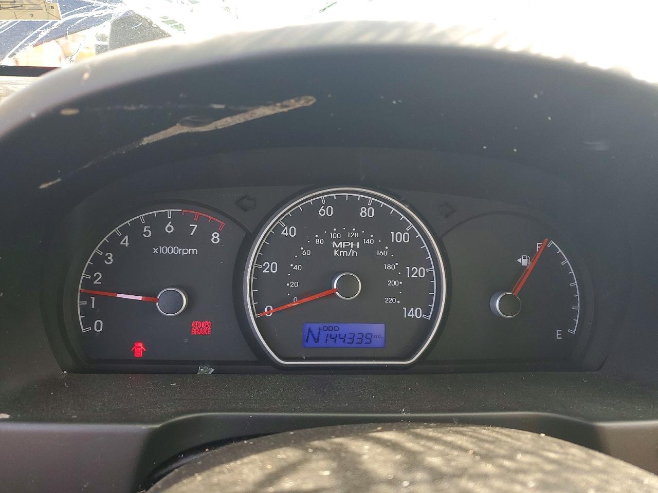 2010 HYUNDAI ELANTRA GLS photo 17
