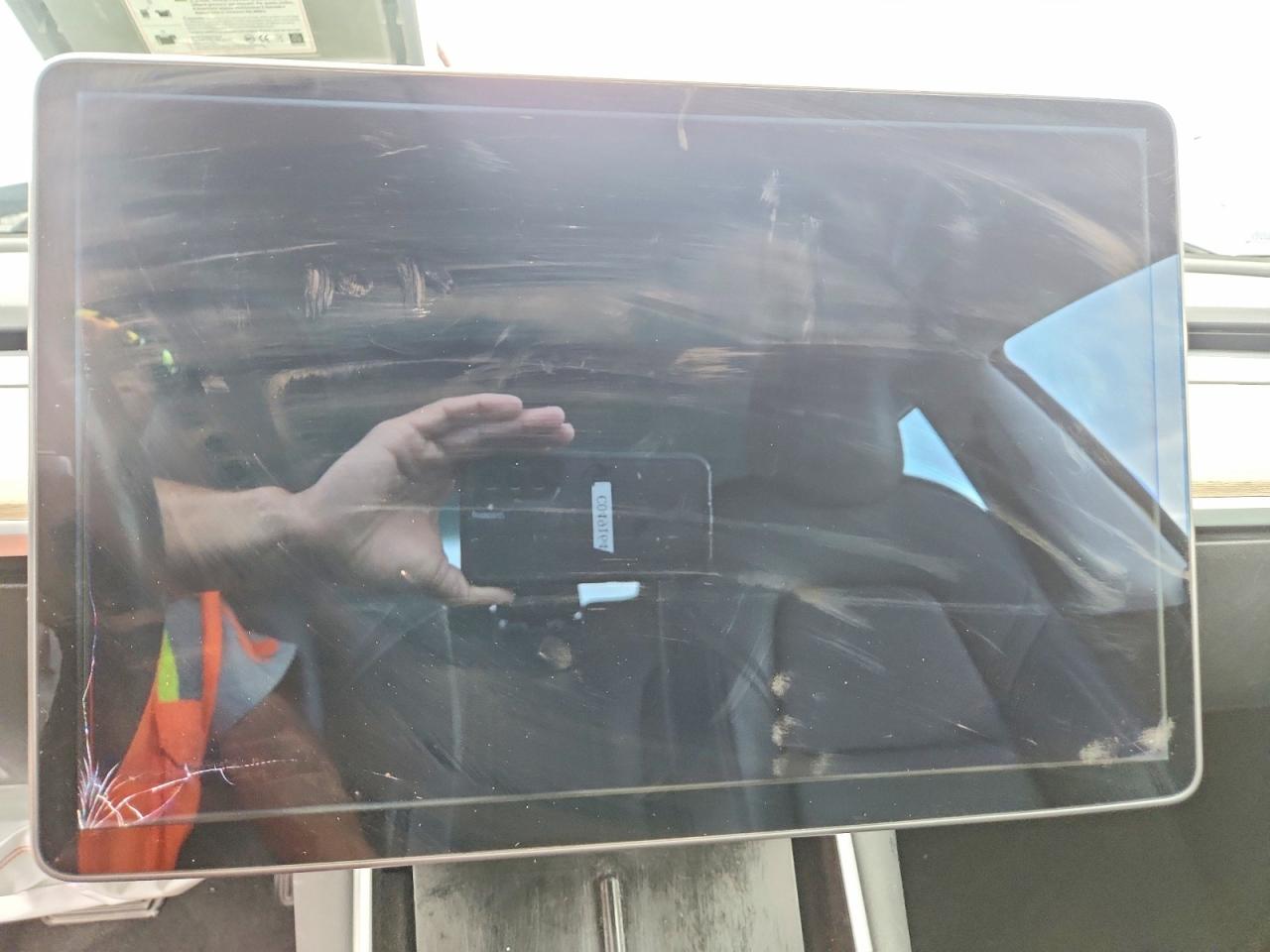 2019 TESLA MODEL 3 photo 17