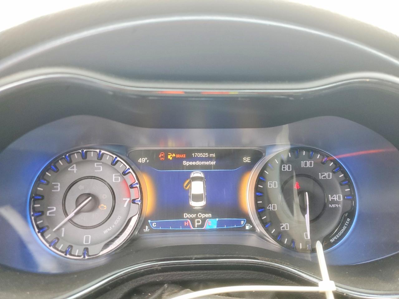 2015 CHRYSLER 200 S photo 16