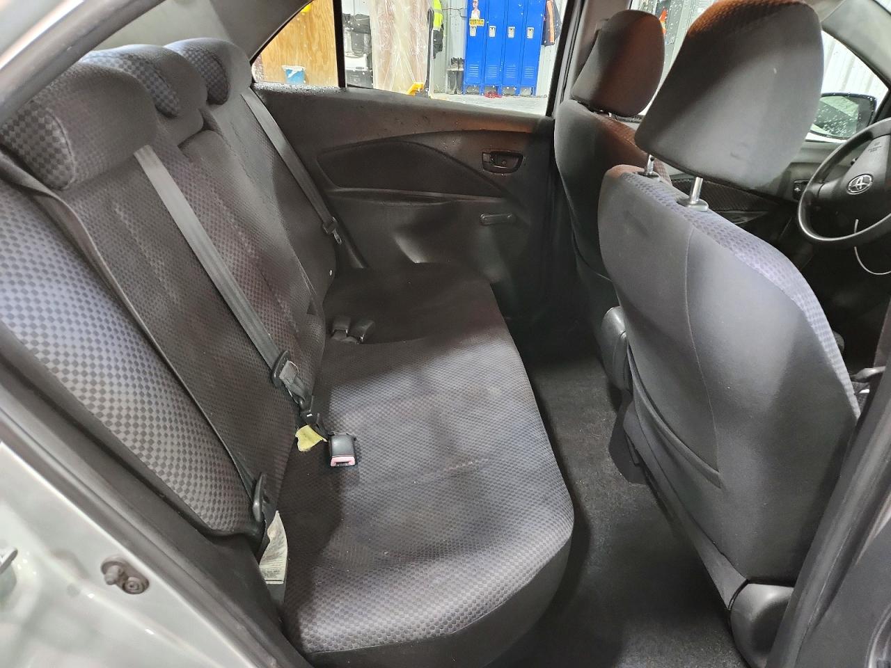 2007 TOYOTA YARIS BASE photo 10