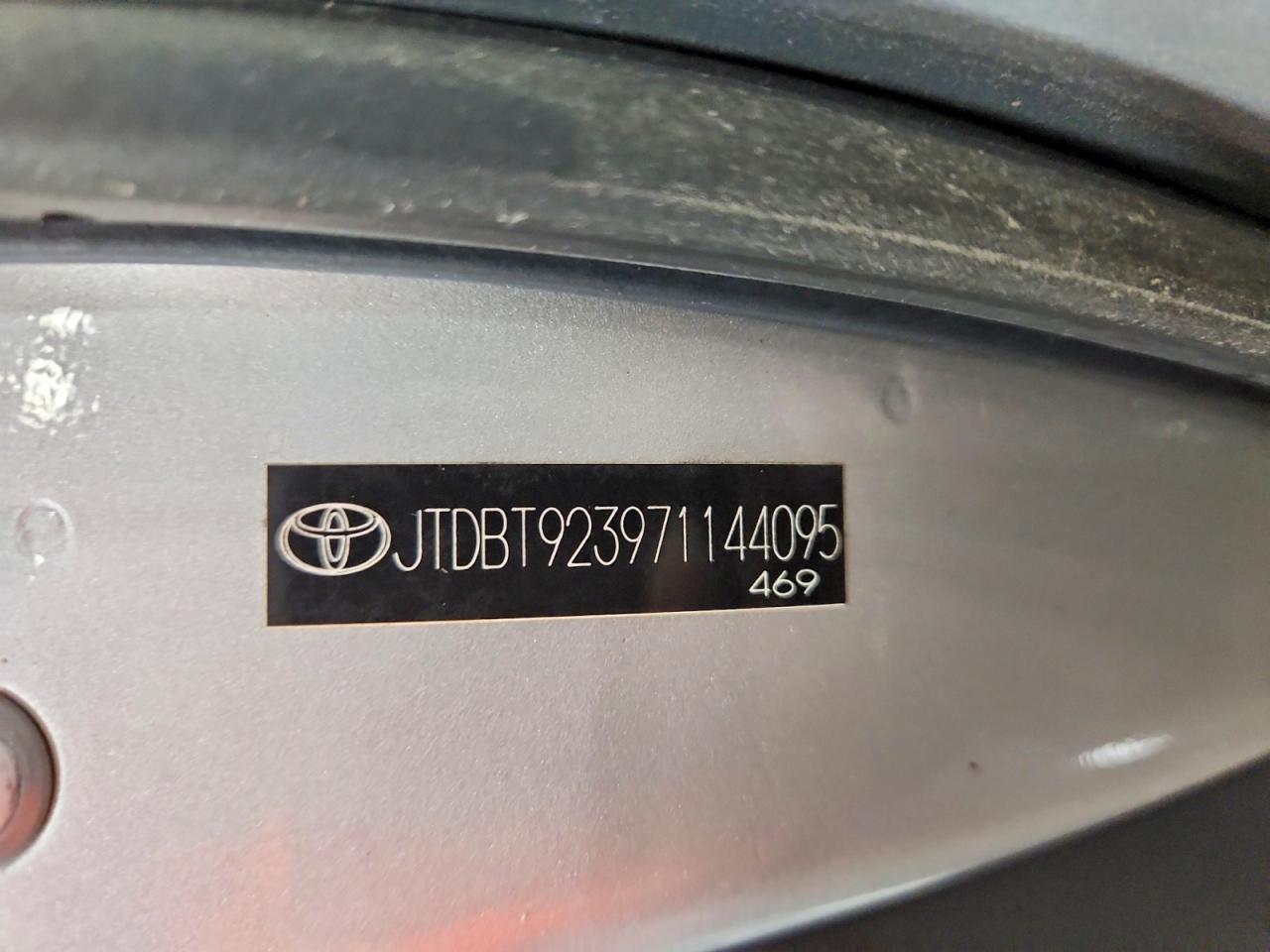 2007 TOYOTA YARIS BASE photo 12