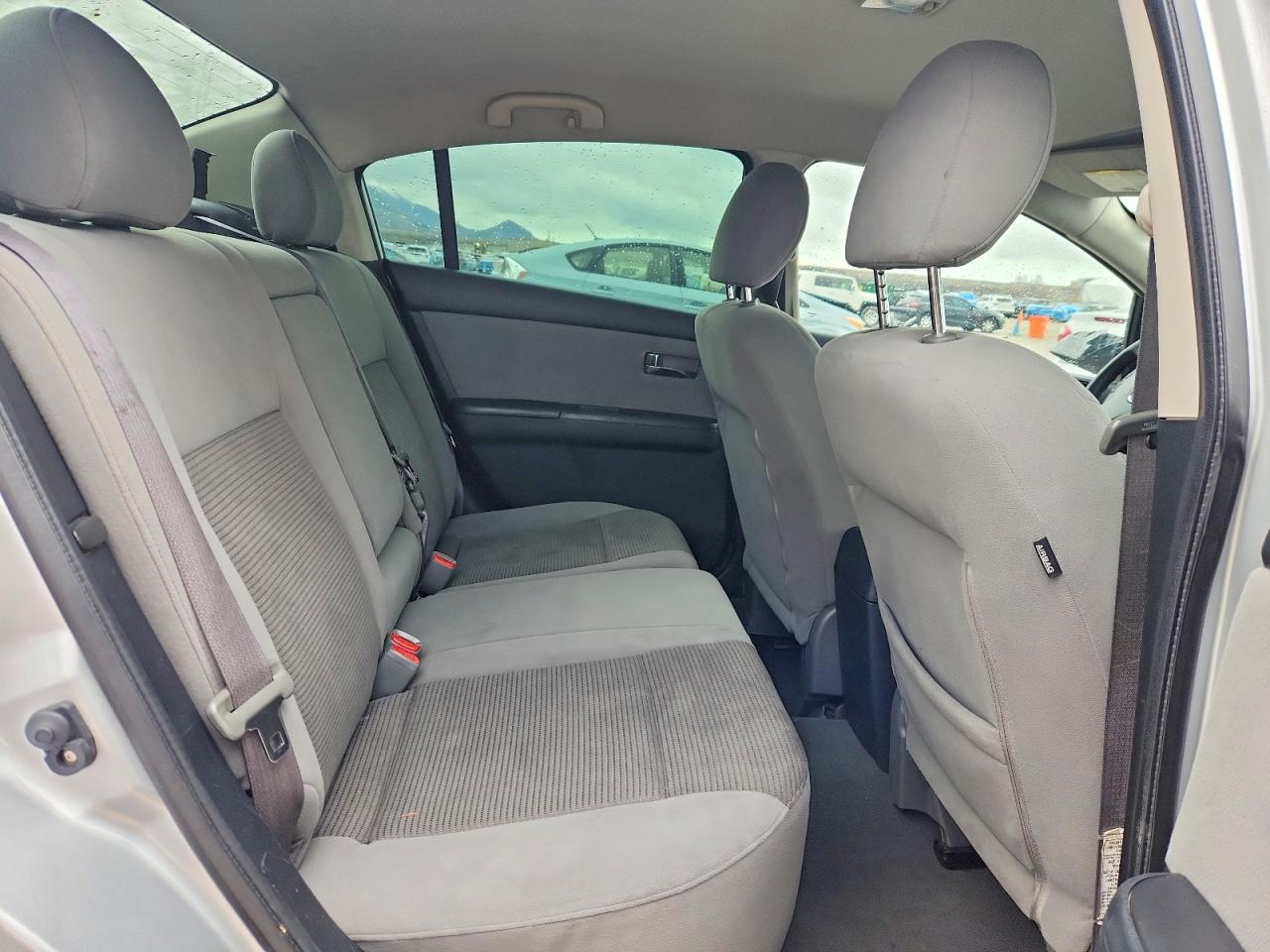 2012 NISSAN SENTRA 2.0 photo 28