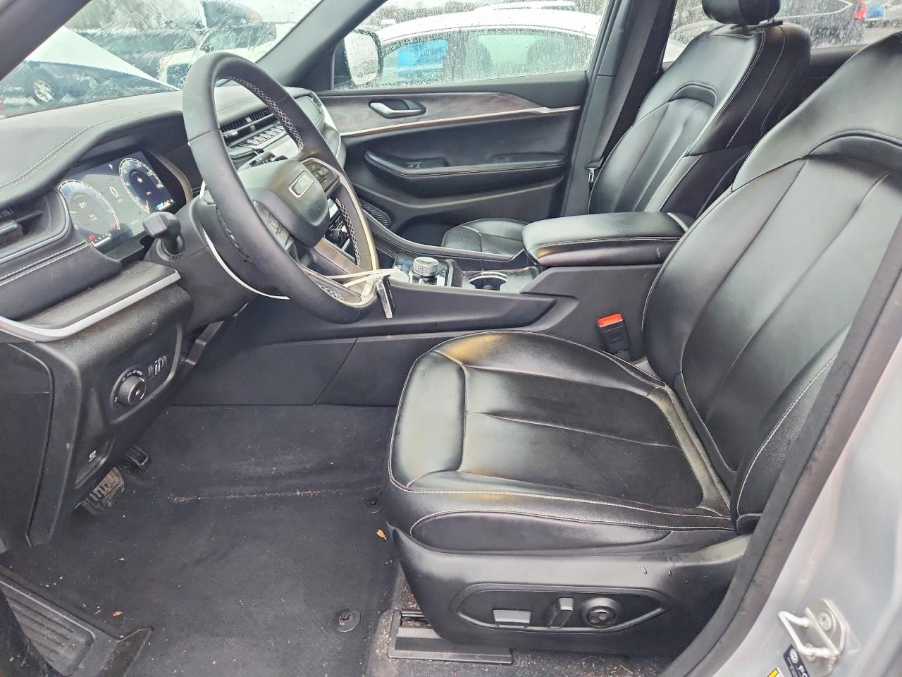2024 JEEP GRAND CHEROKEE L LIMITED photo 19