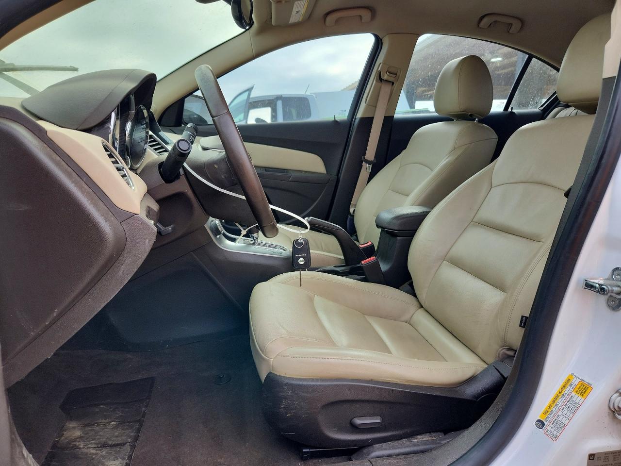 2016 CHEVROLET CRUZE LIMITED LTZ photo 13