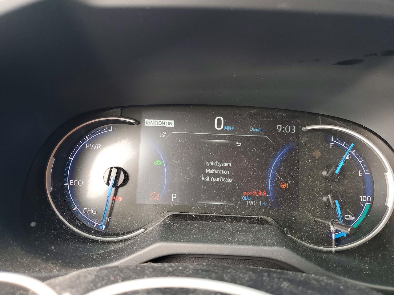 2021 TOYOTA RAV4 PRIME SE photo 9