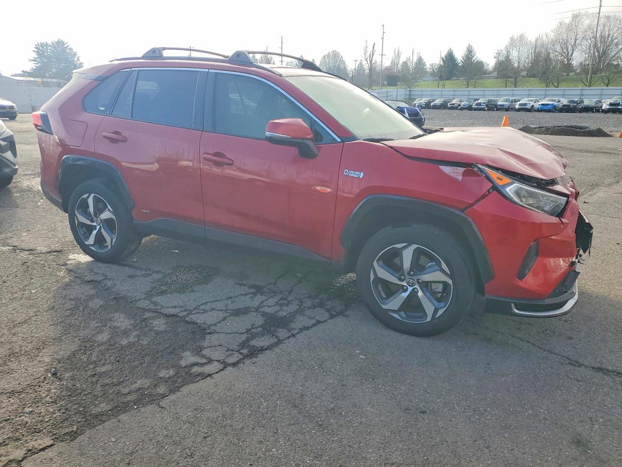 2021 TOYOTA RAV4 PRIME SE photo 4