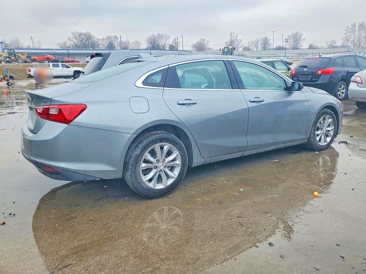 2024 CHEVROLET MALIBU LT photo 7
