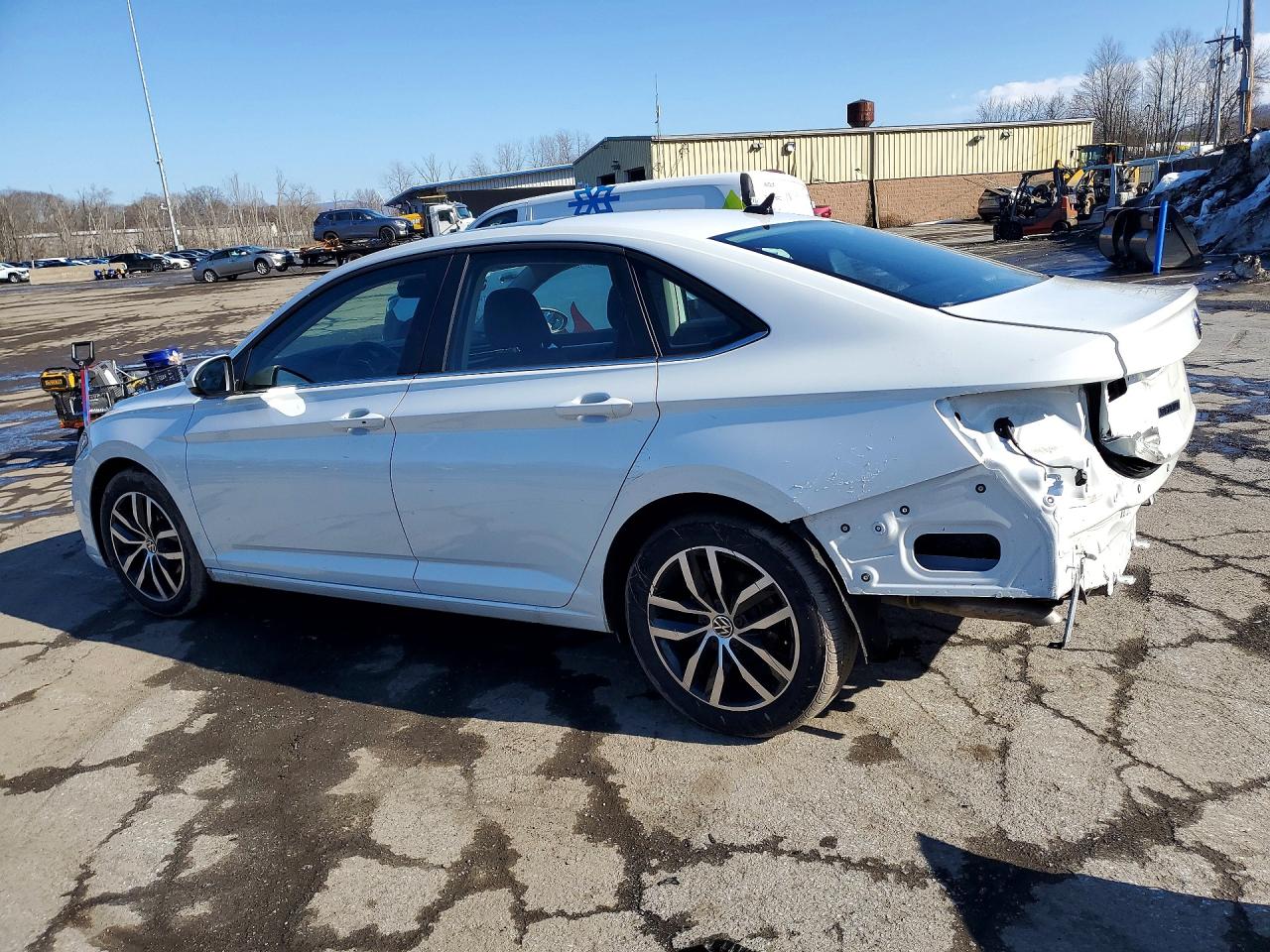 2025 VOLKSWAGEN JETTA SE photo 4