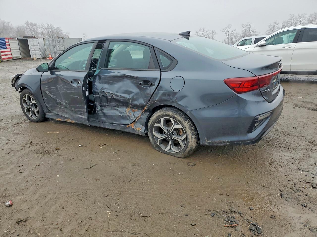 2019 KIA FORTE LXS photo 2