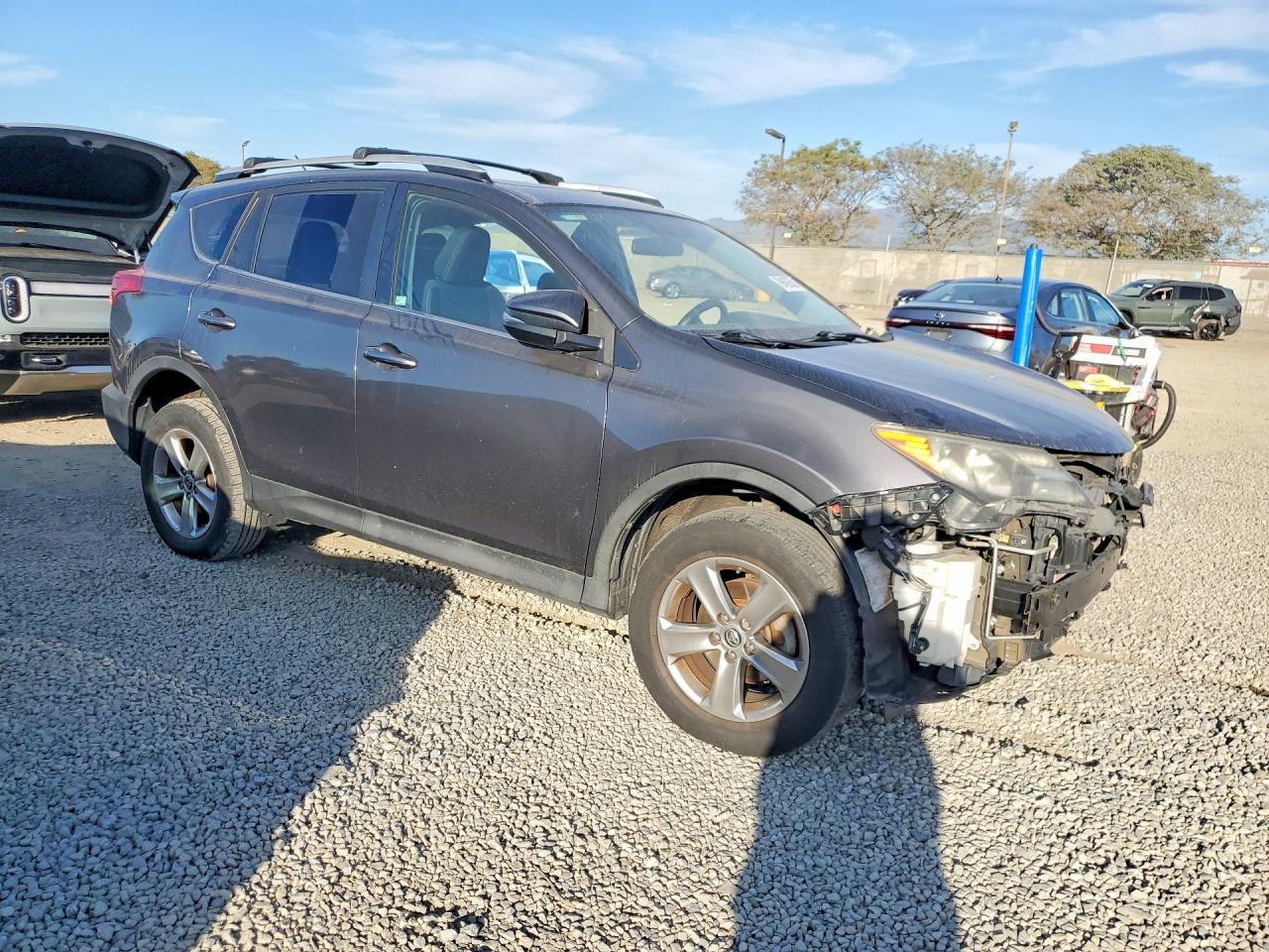 2015 TOYOTA RAV4 XLE photo 10