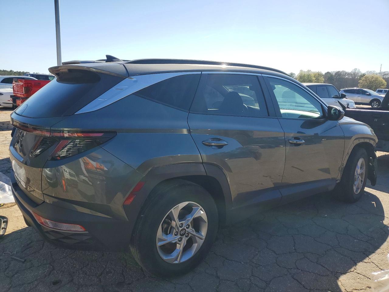 2022 HYUNDAI TUCSON SEL photo 3