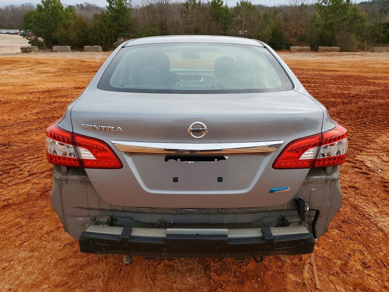 2014 NISSAN SENTRA S photo 11