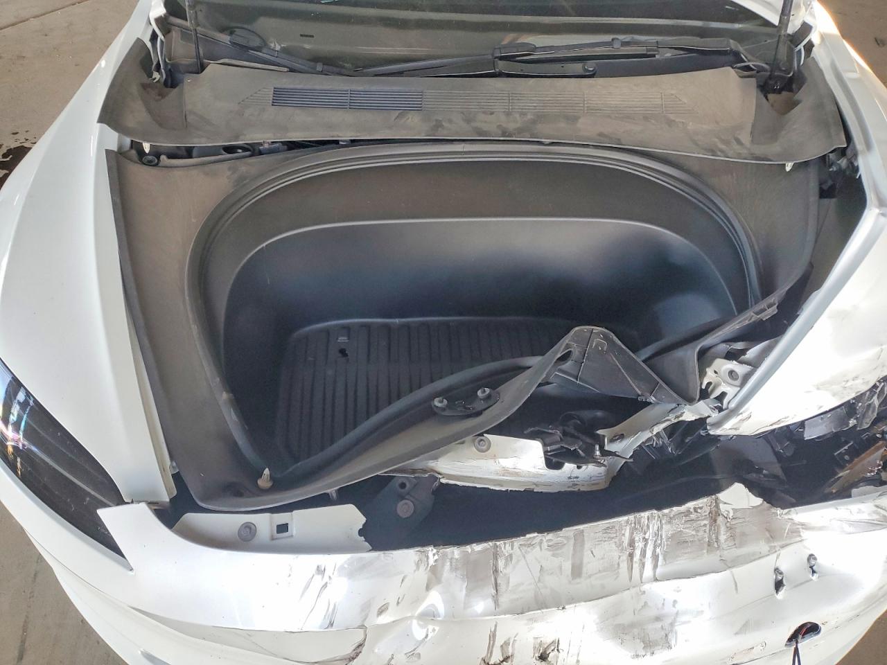 2024 TESLA MODEL 3 photo 21
