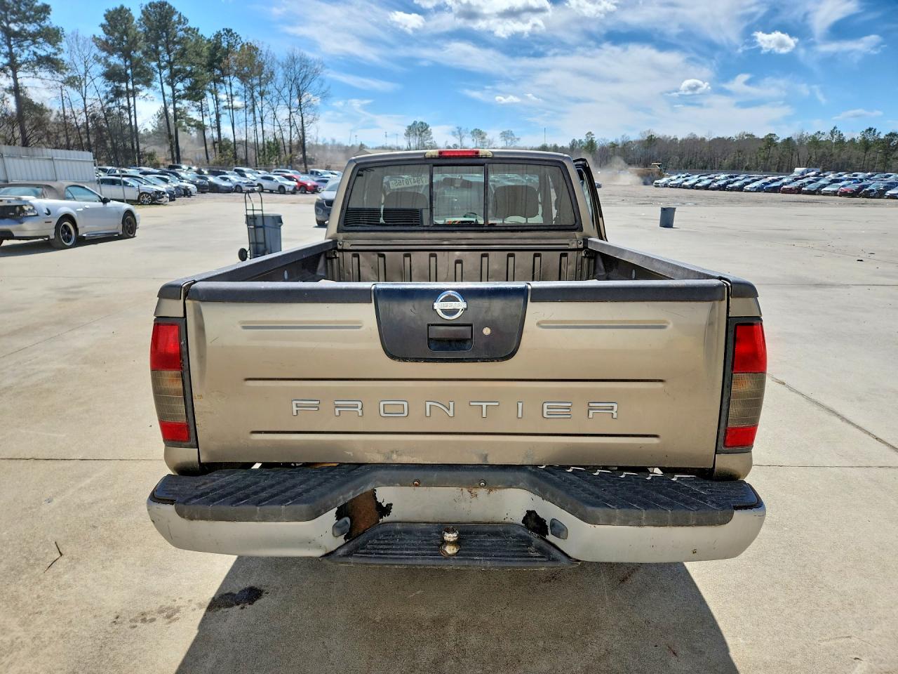 2003 NISSAN FRONTIER STANDARD photo 6