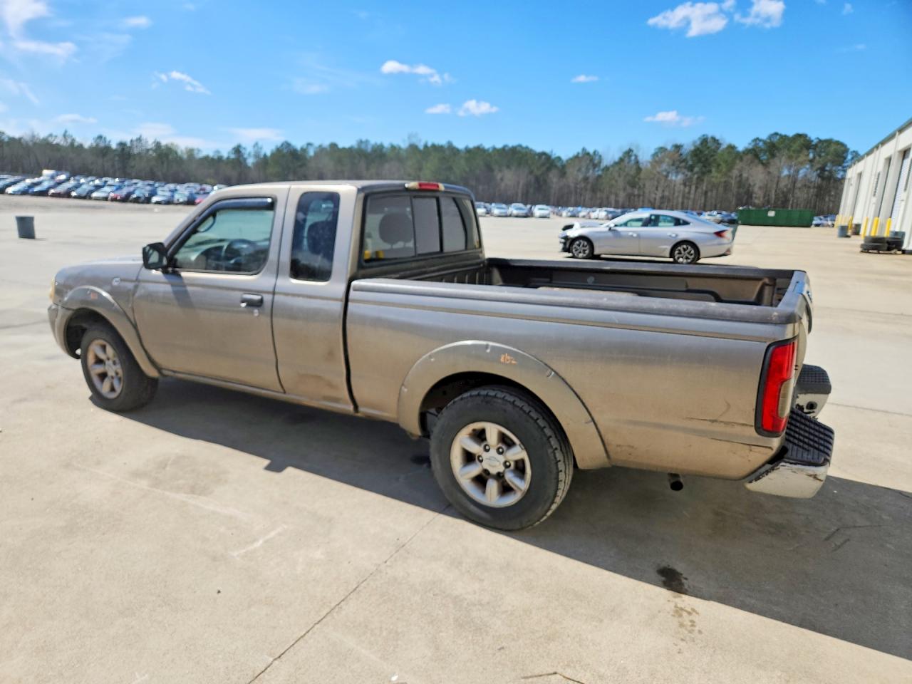 2003 NISSAN FRONTIER STANDARD photo 2