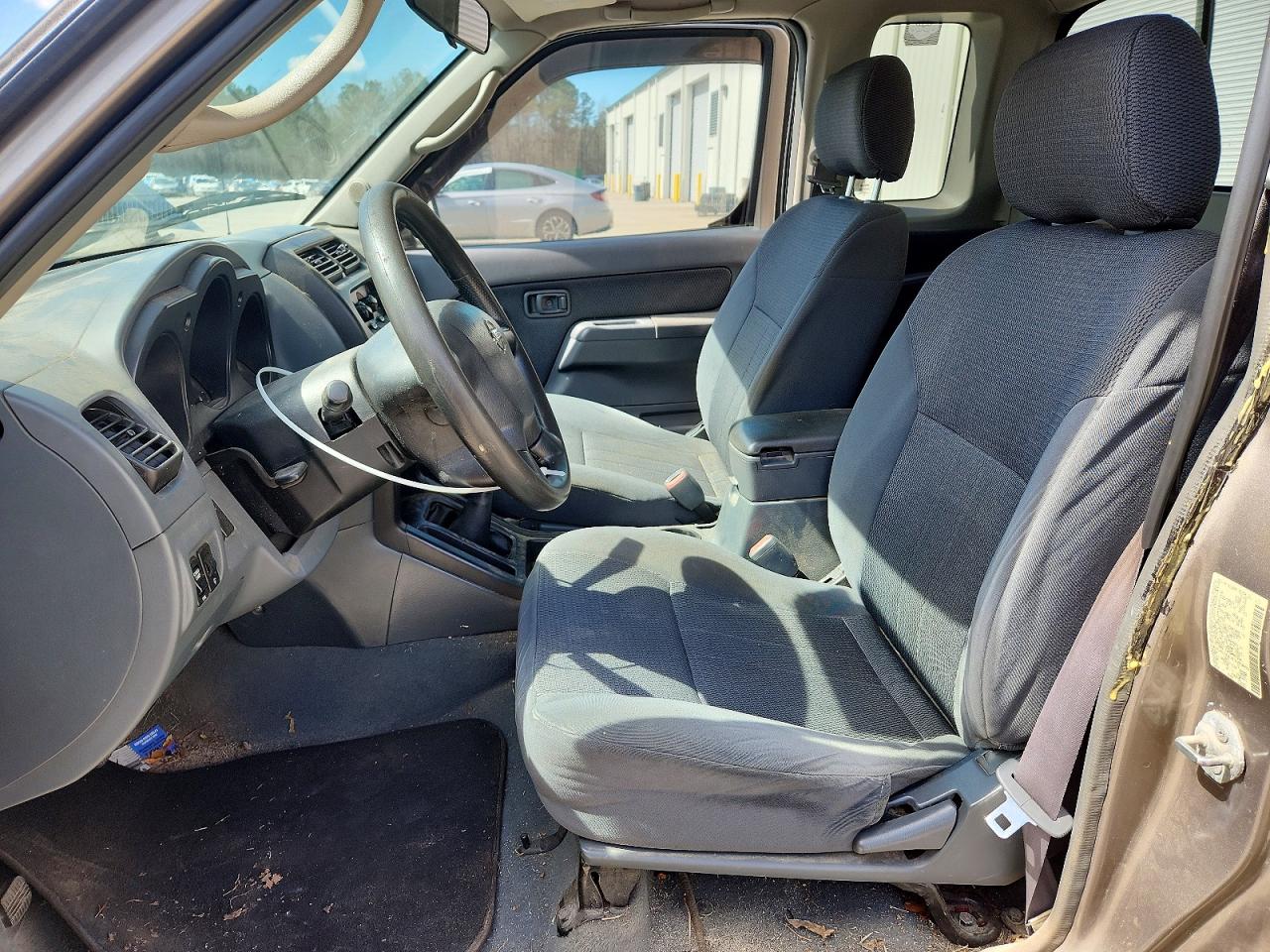 2003 NISSAN FRONTIER STANDARD photo 7